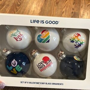NIB Life is Good Valentines ornaments